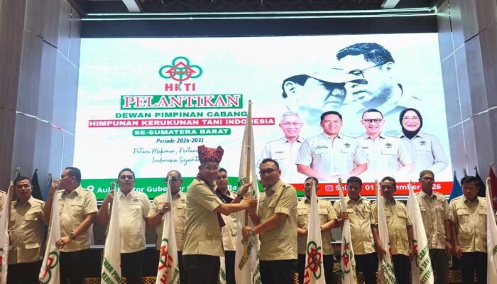 Sekda Pasbar Doddy San Ismail Dikukuhkan sebagai Ketua HKTI Periode 2026-2031