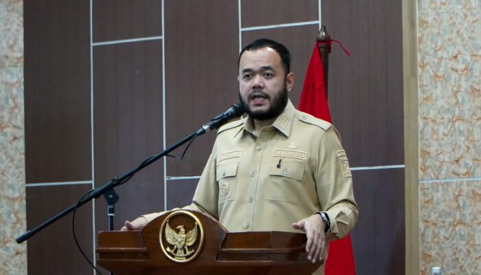 Pemko Padang Kerahkan Tim dan Salurkan Logistik untuk Bantu Penanganan Galodo di Solok